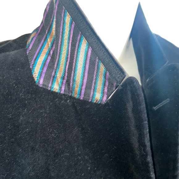 Gently use scotch and soda and velvet blazer size M - Picture 11 of 12